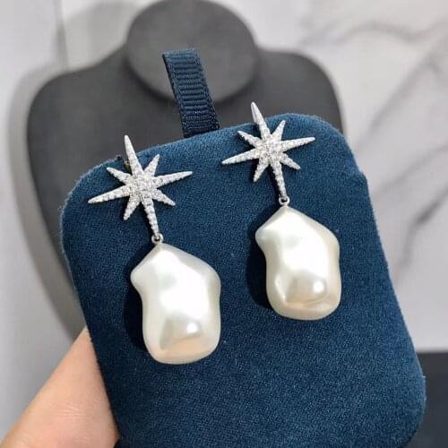 2020 Hot Fashion Brand Luxury Shaped natural pearl asymmetrical c-shaped earrings For Women