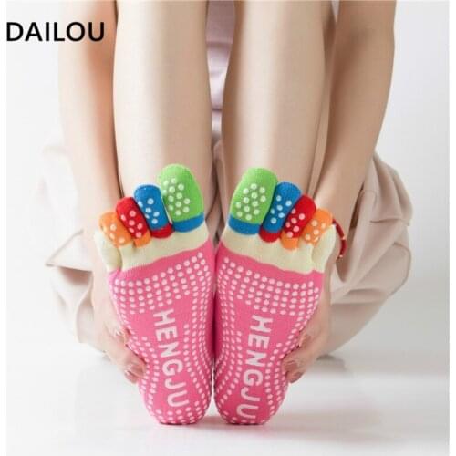 Woman Sport socks colorful Rainbow five toes Anti slip Silicone Yo ga socks Fingers Workout Fitness Pilates cotton socks summer