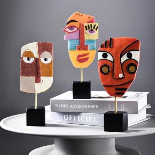 Nordic Resin Abstract Art Face Statue Sculpture Resin Crafts Home Living Room Wine Cabinet Mask Figurine Decoration Ornaments