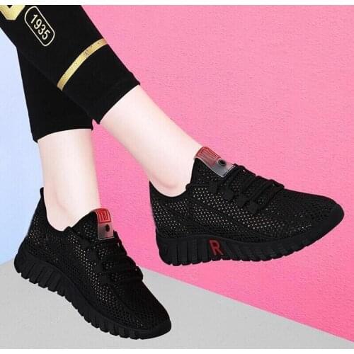 White Shoes Casual Sports Shoes Womens Mesh Breathable Soft Bottom Running Shoes 2021 New Summer