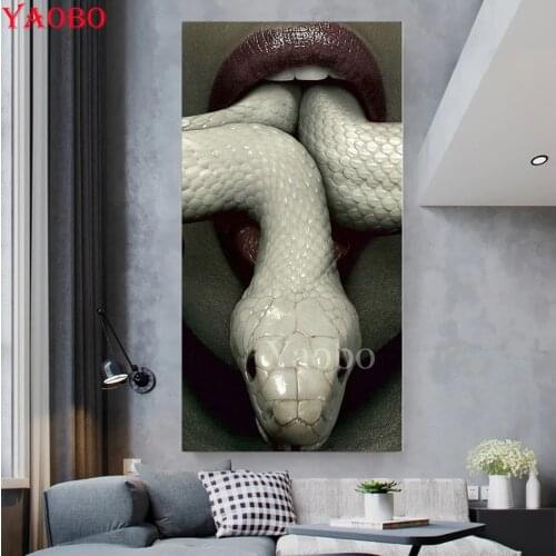 Large DIY Diamond Painting Full Round Square White snake in mouth Diamond Embroidery Mosaic Cross Stitch Rhinestones Decorations