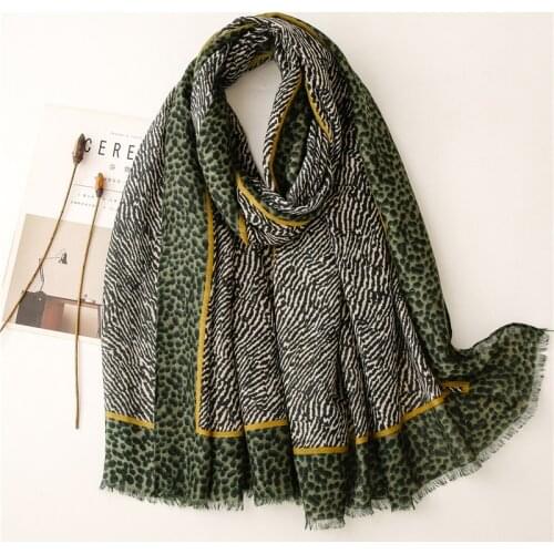 Women Animal Leopard Print Faux Cashmere Scarf Shawl 2019 Winter Thin Gray Neck Wraps Tassels Warm Large Pashmina