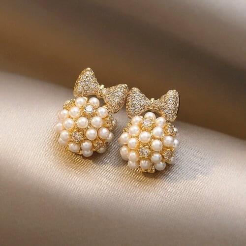Stud Earrings Dominated China