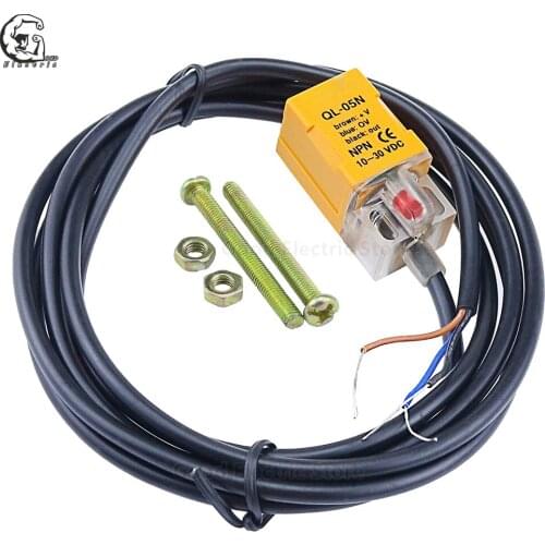 1PCS QL-05N QL-05P QS-05N QS-05P 3-Wire 17x17x35 - 5mm Distance Inductive Proximity Switch Sensor