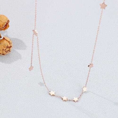 Fashion Ladies Star Necklace Tricolor Five-pointed Star Charm Necklaces Party Wedding Jewelry Accessories