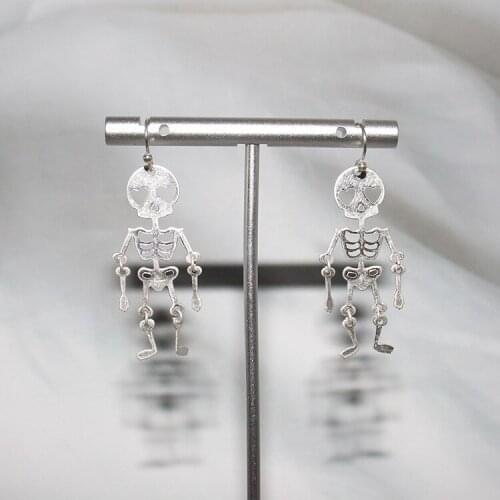 Earrings 2021 trend Halloween exaggerated funny skull earrings Personality metal tassel earrings for women Jewelry Wholesale