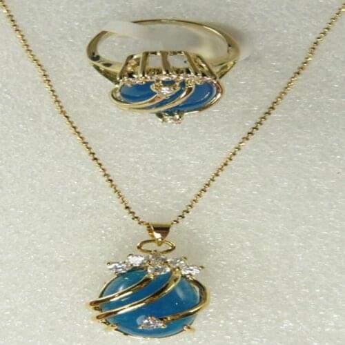 New Womens Ring/Necklace jewelry set