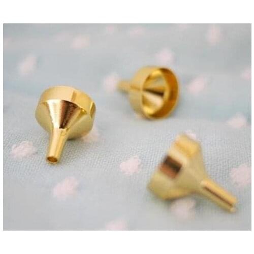 10pcs/lot factory wholesale Funnels Eco-friendly mini perfume metal funnel, tundish, cosmetic tool