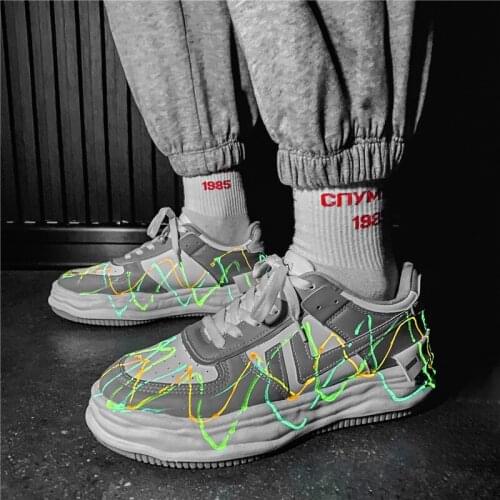 Mens Fashion Sneakers Light Breathable Brand Casual Shoes Comfortable Low Luxury Walking Shoes Hard-Wearing Zapatillas Hombre