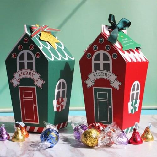 50pcs Merry Christmas Candy Box Paper Packing Gift Boxes Xmas Presents Christmas Party Favors Wedding Birthday Party Supplies