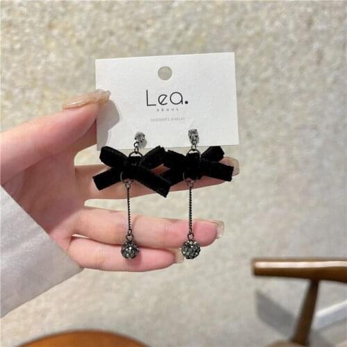 Long High Bowknot Velvet Fake Earrings Temperament Black Rhinestone Piercing Earrings