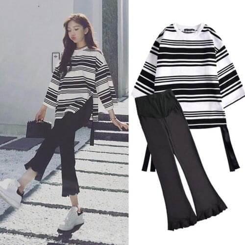 Two-Piece Korean Style Maternity Sets Summer Short-Sleeved Top Summer T-shirt Fashion Pregnant Womens Pants Maternity Suit