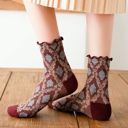 Fashion Funny Lace Flower Cotton Women Socks Low Cut Japanese Harajuku Crew Socks Cute Casual Ladies Short Ankle Socks For Girls