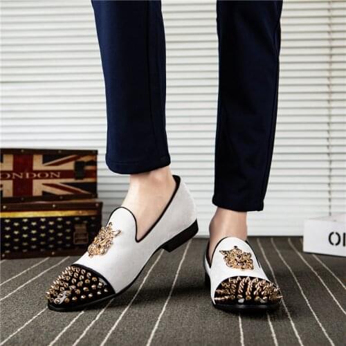 MEIJIANA New White Gold Spike Men Loafers Shoes Luxury Brand Trendy Llat Footwear Studded Male Patent Leather Oxford Shoes