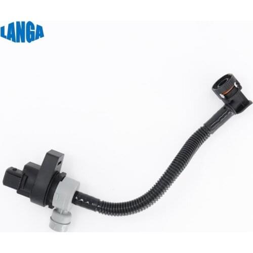 Fuel tank Breather & ventilation valve for BMW E70 X5 E82 E90 E92 E93 N51 N52 N52N OE: 13907618643