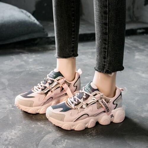 Men Mesh Breathable Running Sneakers Unisex Light Soft Thick Sole Fitness Shoes Womens Sports Shoes All-match Casual Shoes