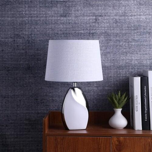 Free Shipping Modern Simple White Ceramic Table Lamp Beside Lamp For Living Room And Bedroom Bedside Lamp Decorative Table Lamp