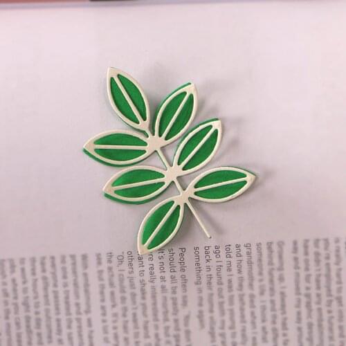 DUOFEN METAL CUTTING DIES 030292 2pcs leaves set cutout lace hollow embossing stencil DIY Scrapbook Paper Album 2018 Jun new