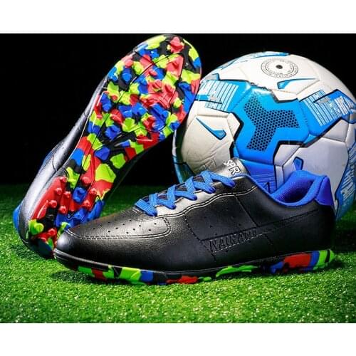 Rainbow Bottom Mens Shoes Sports Shoes Lace Up Broken Spike Turf Soccer Shoes Outdoor Training Futsal Sneakers Zapatos De Futbol