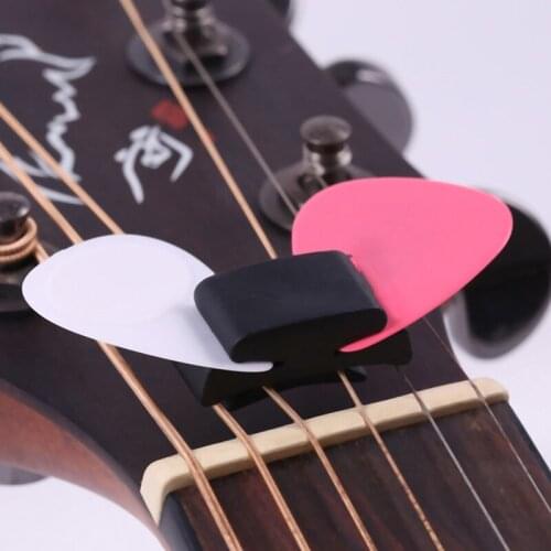 Cute Guitar Accessories 1Pc Black Rubber Guitar Pick Holder Fix On Headstock