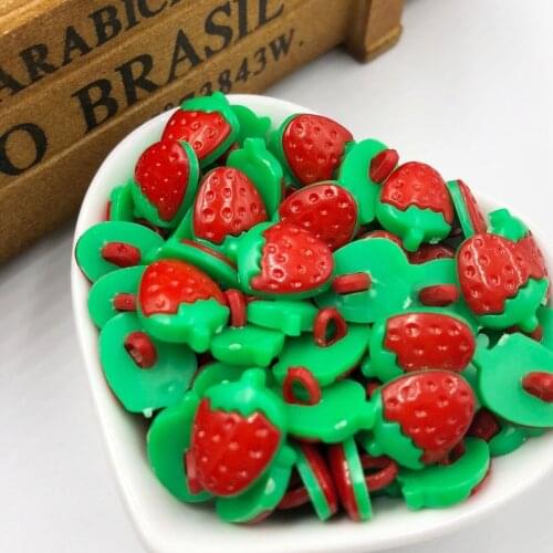100pcs Strawberry Plastic Buttons For Kids Sewing Notions Crafts PT37
