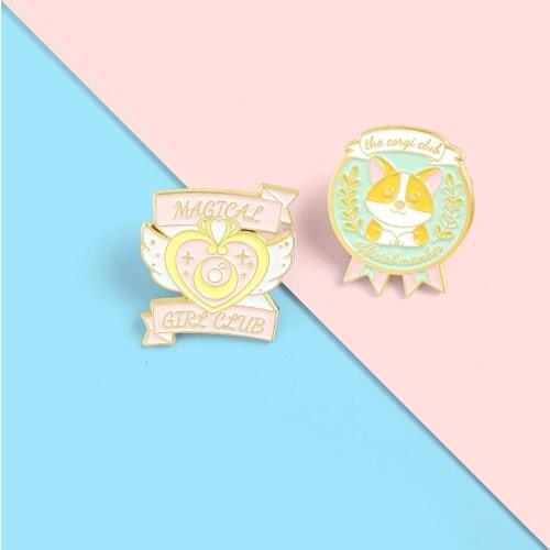 Cartoon Sweet Animal Dog Corgi Enamel Brooch Pink Love Medal Alloy Pins Badge Cute Clothes Accessories Fashion Woman Jewelry