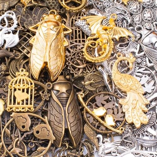 DIY 50g 100g Mixed Flying Animals Insects Butterfly Metal Charms Pendants Vintage Antique Bronze Bracelets Necklace for Jewelry