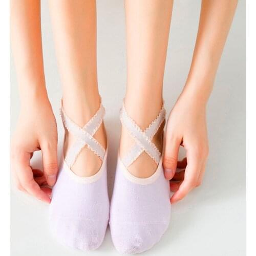 35-39 Yards Lace Breathable Pilates Socks Silicone Anti Slip Bandage Ballet Dance Cotton Sports Sock Backless Fitness Yoga Socks