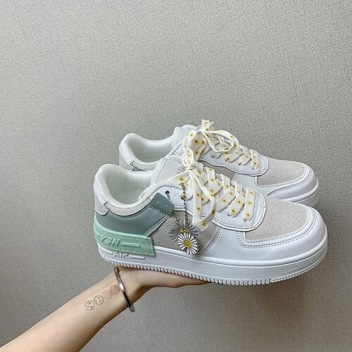 Low-Top Shoes Womens Summer Student Board Shoes Ins Super Hot All-Matching White Shoes Breathable Sports Casual Shoes 2020 New