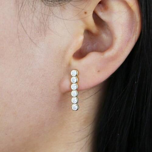 2021 New Arrival Brincos For Women Wedding Fashion Jewelry wrap Earring Round zirconia Stud Earrings stick Earing bijoux