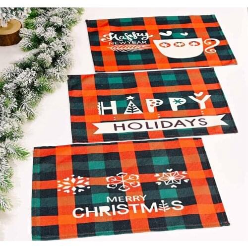Cotton & Burlap Placemats Red and Green Christmas Placemats Waterproof and Easy Clean Table Mats for Christmas Table Decorations