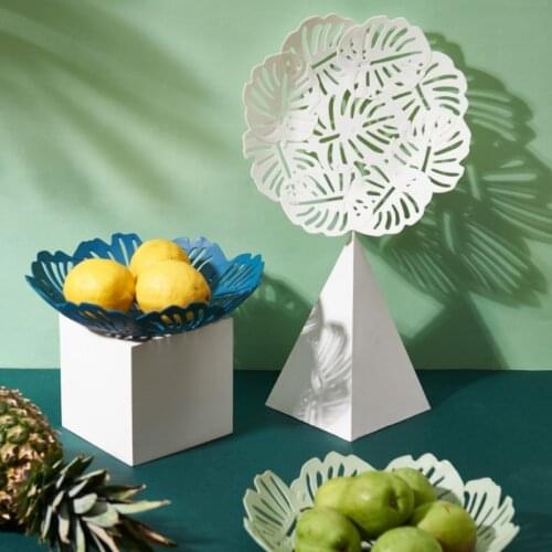 Nordic Leaf Shaped Hollow Fruit Plate Desktop Storage Tray Plastic Drain Basket Snacks Plate Turtle Leaf Kitchen Shelf Basket