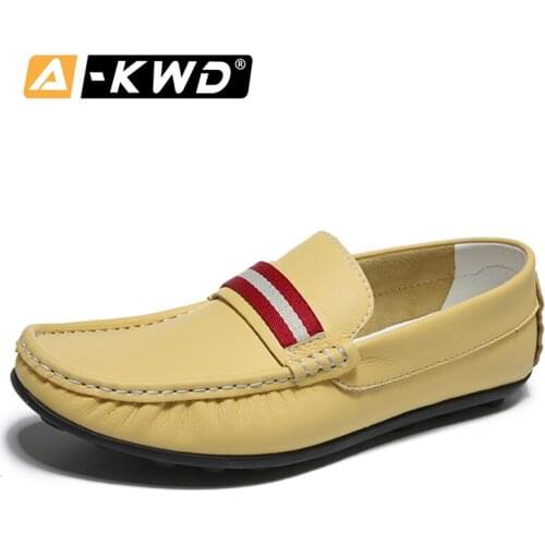 2020 Summer Men Loafers Moccasins Men Black Casual Leather Shoes Mens Slip On Soft Comfort Driving Shoes Mocassin Homme Size 47