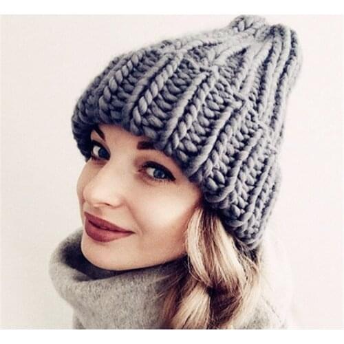 Women Winter Knitted Beanies Hat Thick Soft Warm Coarse Large Knitted Solid Hat Female Ice Ski Bonnet Skullies Beanies Hat Cap