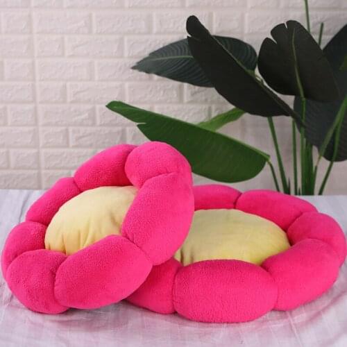 1 Pcs INS Plush Flowers Pet Mat Cat Litter Dog Cushion Mat Cute Round Flower Carpet Warm Kennel 4 Color Optional Free shipping