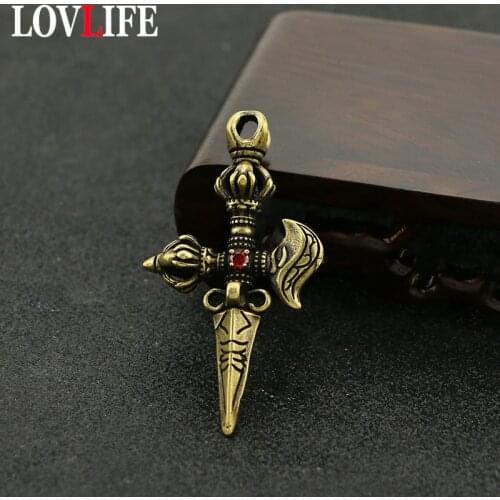 Nepal Brass Crescent Axe Vajry Pestle Pendants Keychains Antique Copper Buddhism Instruments Hanging Pendant Men Car Key Chains