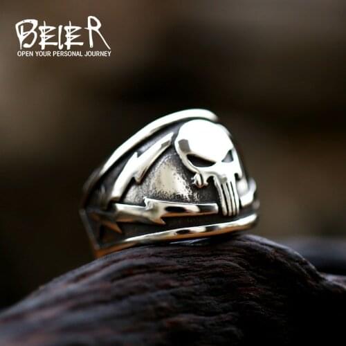 Movie Steel Warrior Mens Ring Skull Shape Ring Mens New Fashion Retro Horror Ring Metal Accessories Jewelry