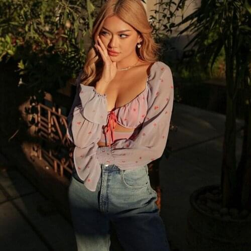 Popular European and American 2021 spring new sexy low cut square neck print open back corded mesh bubble sleeve top crop top