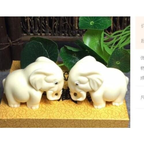 Woodcarving Elephant car ornaments are overs spoil women happy pig home ornament statues sculpture Home wedding decoration dies