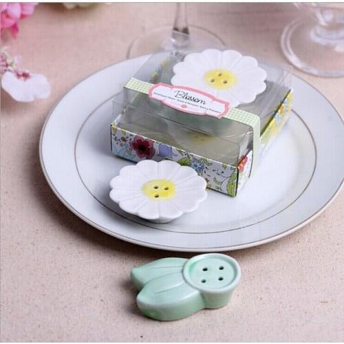 Wholesale , Flower Blossom Ceramic Salt and Pepper Shakers wedding favors centerpieces party gifts 80pair/lot Free shipping
