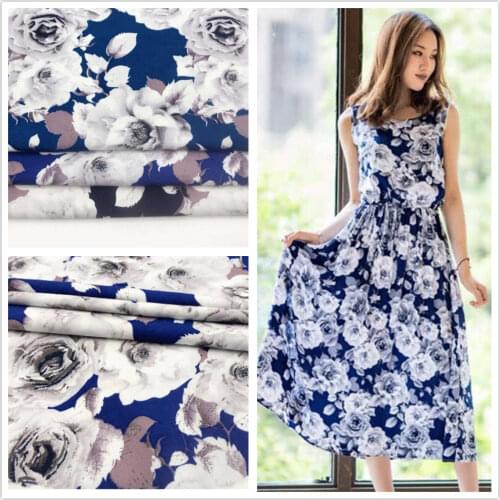 Man made cotton big flower printed fabric mens and womens pajamas casual wear fabric