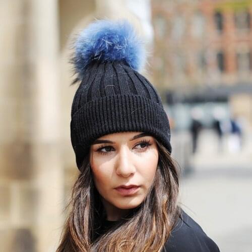 FREE SHIPPING CX-C-50 Women Soft Winter Knitted Hat Fashion Fur Pompoms Hats