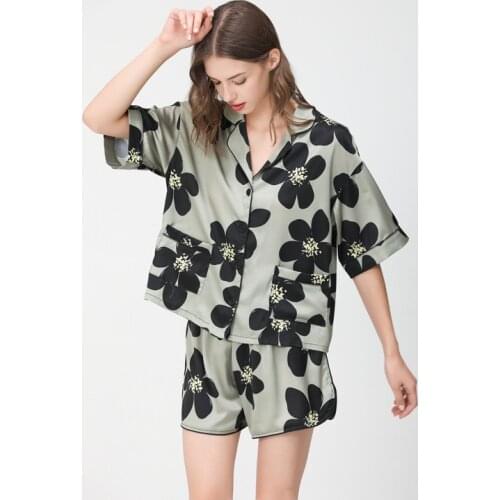 Summer Short Sleeve Ice Silk Pajamas Womens Shorts Two Piece Fashion Suit Smooth Satin Sleepwear Lapel Floral Print Loungewear