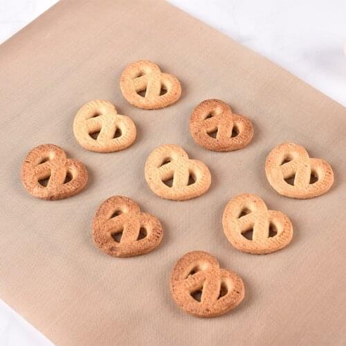 LeFull Environmentally Baking Mat, Non-stick Baking Paper, Oil and High Temperature Resistant Multiple Use