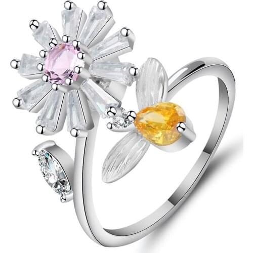 Pretty Daisy Rings For Women Cute Flower Micro Pave Zircon Ring Adjustable Open Cuff Wedding Engagement Rings Female Jewelry