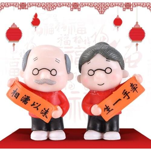 ZOCDOU 2 Pieces Smiling Couplets Grandma Grandpa Lucky Blessing Couple Ornament Small Statue Figurine Crafts Home Decoration
