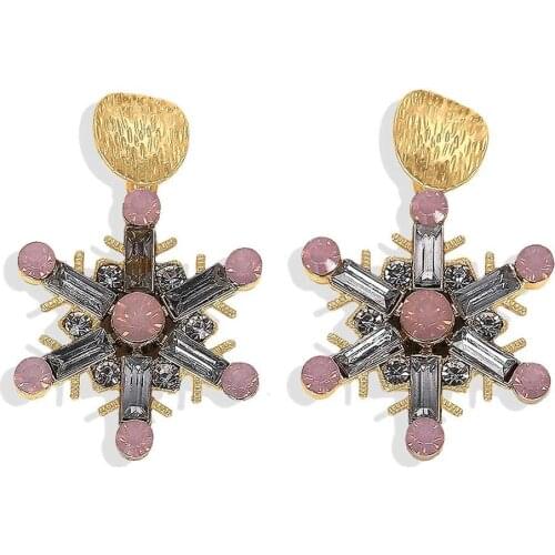 Dvacaman New Chic Designs Irregular Pink Crystal Drop Dangle Earrings Women Girls Gold Metal Statement Wedding Fashion Jewelry