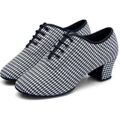 Closed Toe Latin Dance Shoes For Women Swallow Gird Middle Heel Teachers Shoe Ladies Ballroom Salsa Dance Shoes Sports Sneakers