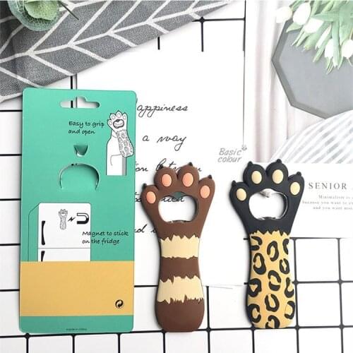 1Pcs Magnetic Refrigerator Magnet Bottle Opener Beer Soda Cat Claw Personality Bottle Opener Multifunctional Cartoon