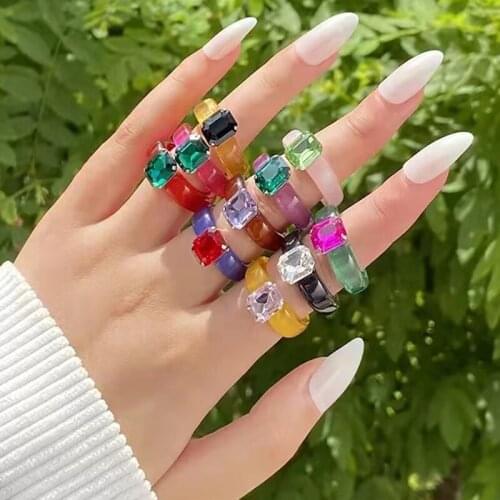 Fashion Acrylic Resin Rings for Women Cute Transparent Candy Color Rhinestone Ring Girl Creative Finger Jewelry Gifts Wholesale